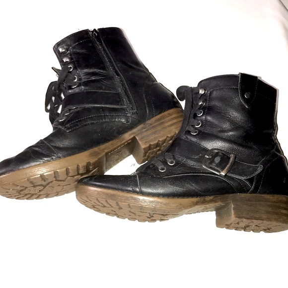 Tara M. Shoes - Women’s TARA M. Leather Lace Up Side Zip Ankle Combat Boots Teagan 1005 Sz 9.